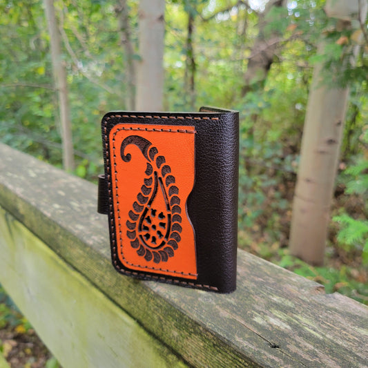 Cardholder 371