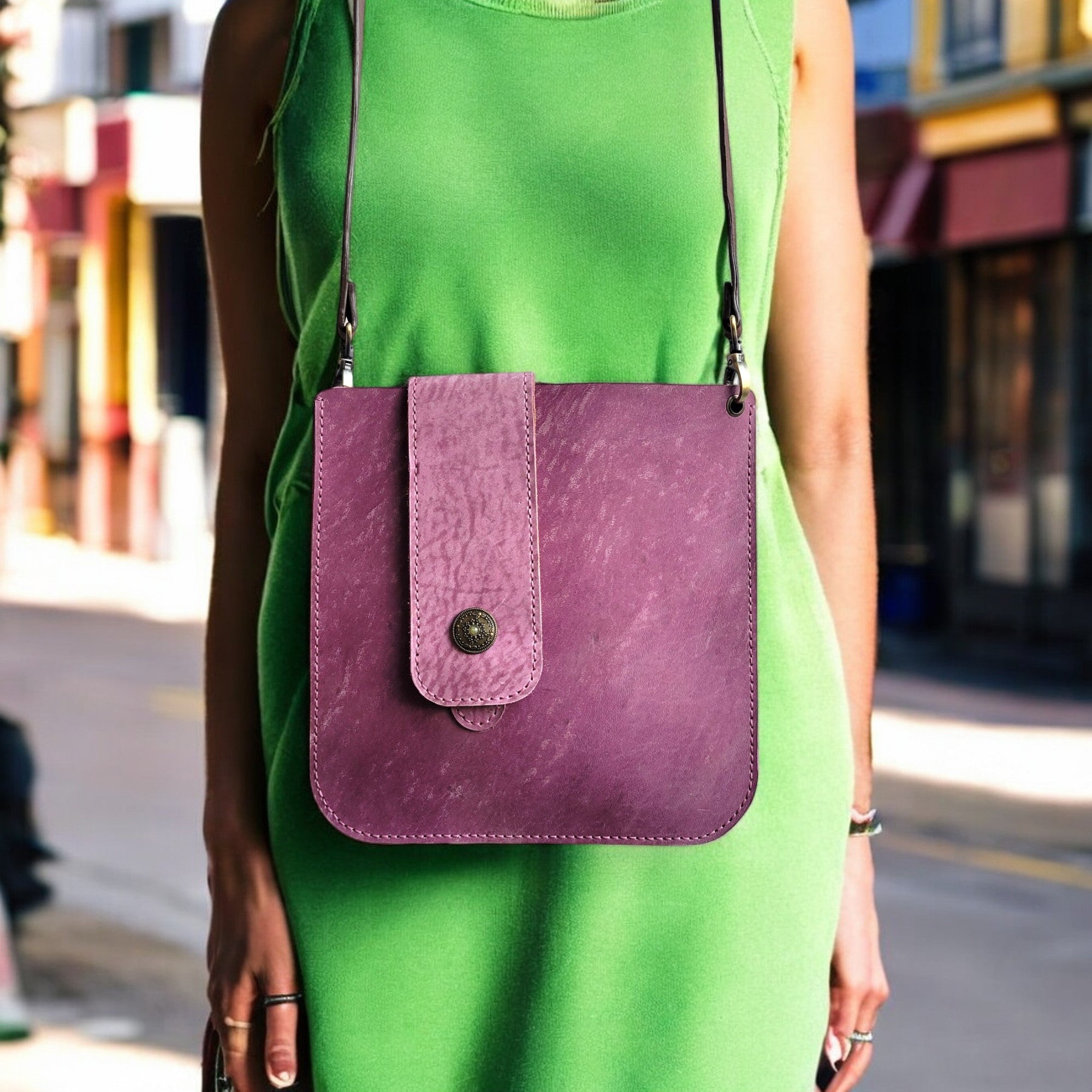 Leather Shoulder Bag | Timber | C2