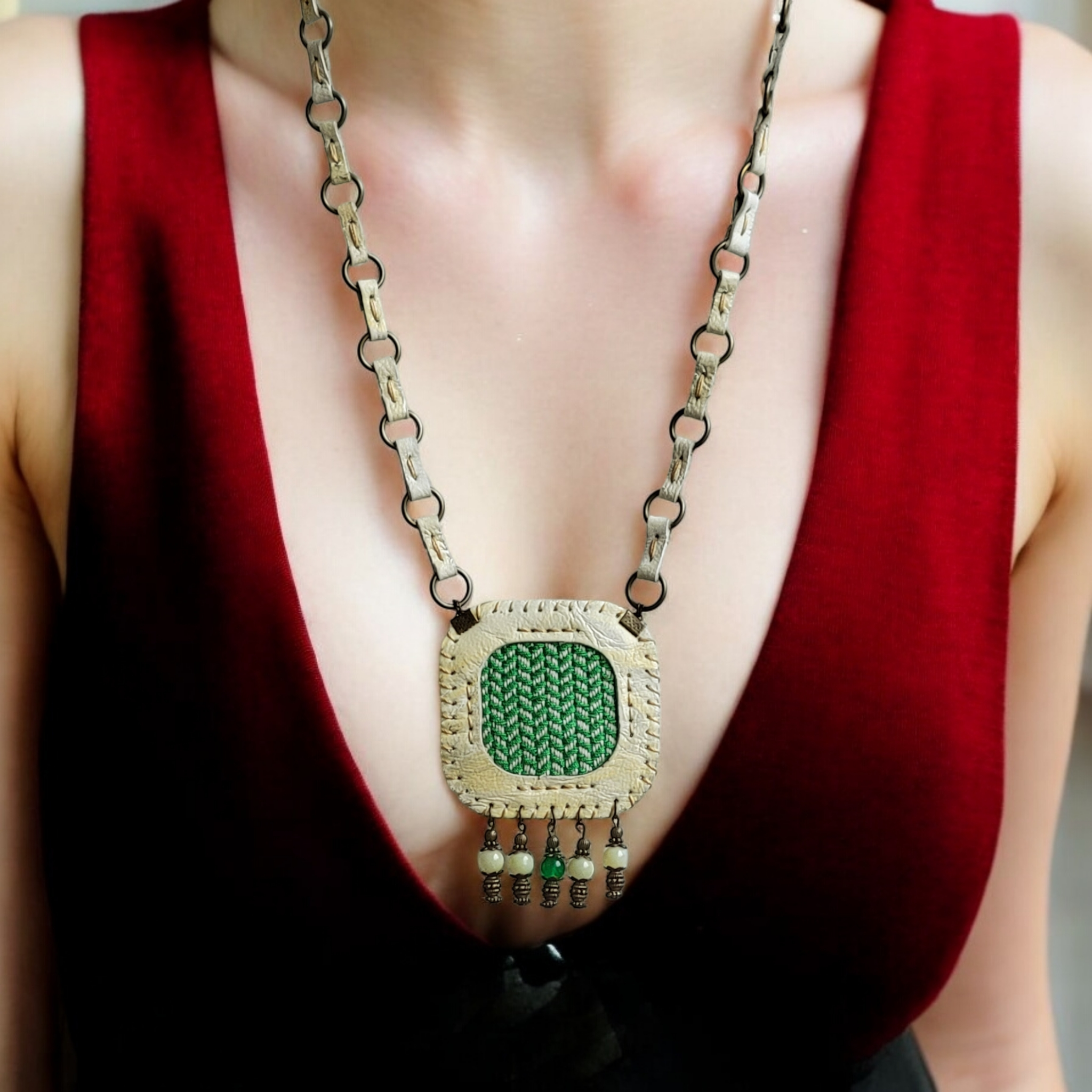 Leather Necklace | Velora | C1