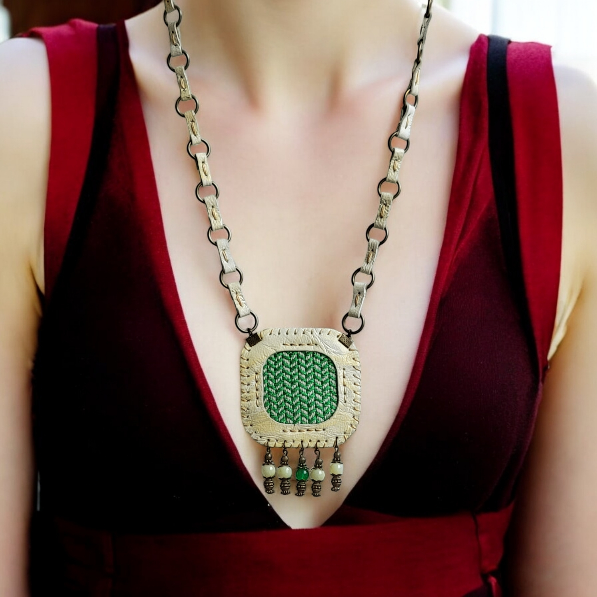 Leather Necklace | Velora | C1