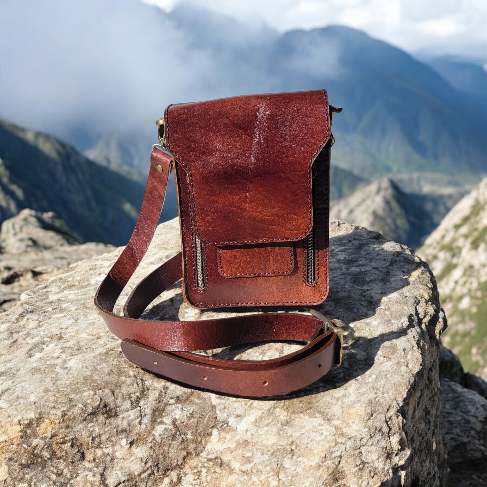 Leather Crossbody Bag | Élan | M2