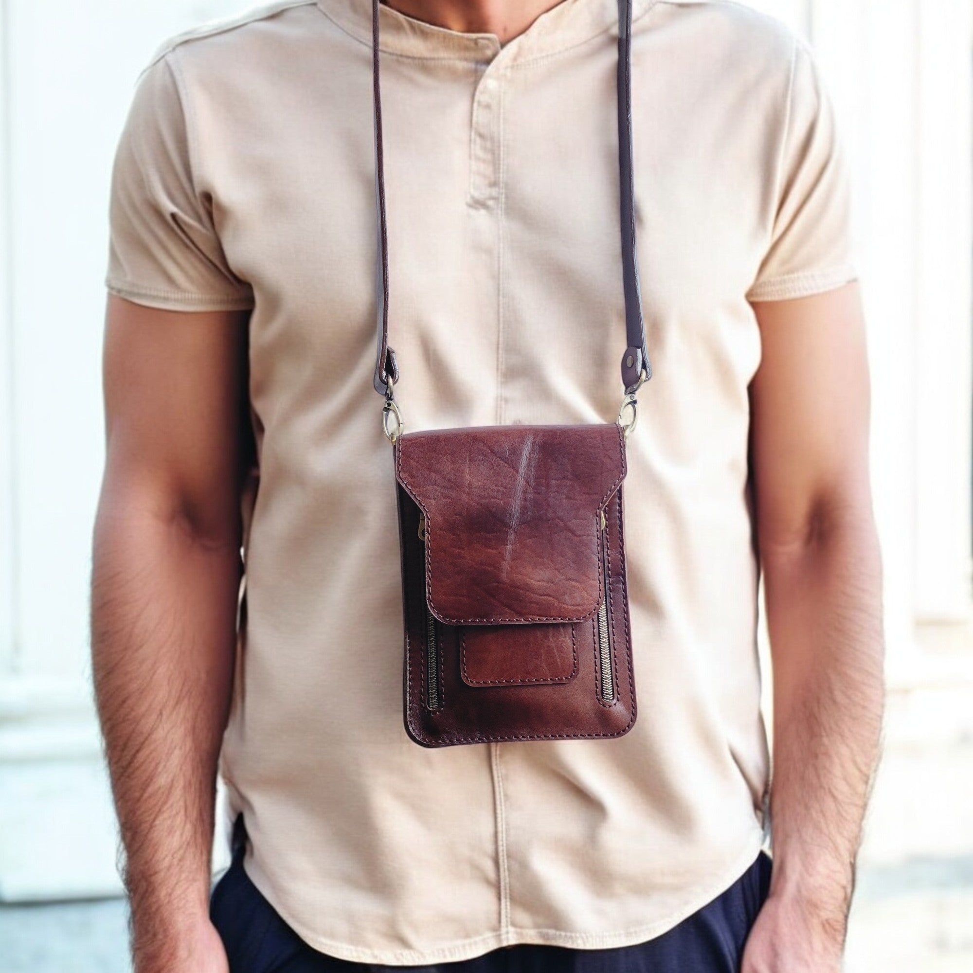 Leather Crossbody Bag | Élan | M2