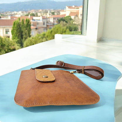 HagorArts Timber C1 Light Brown Leather Bag