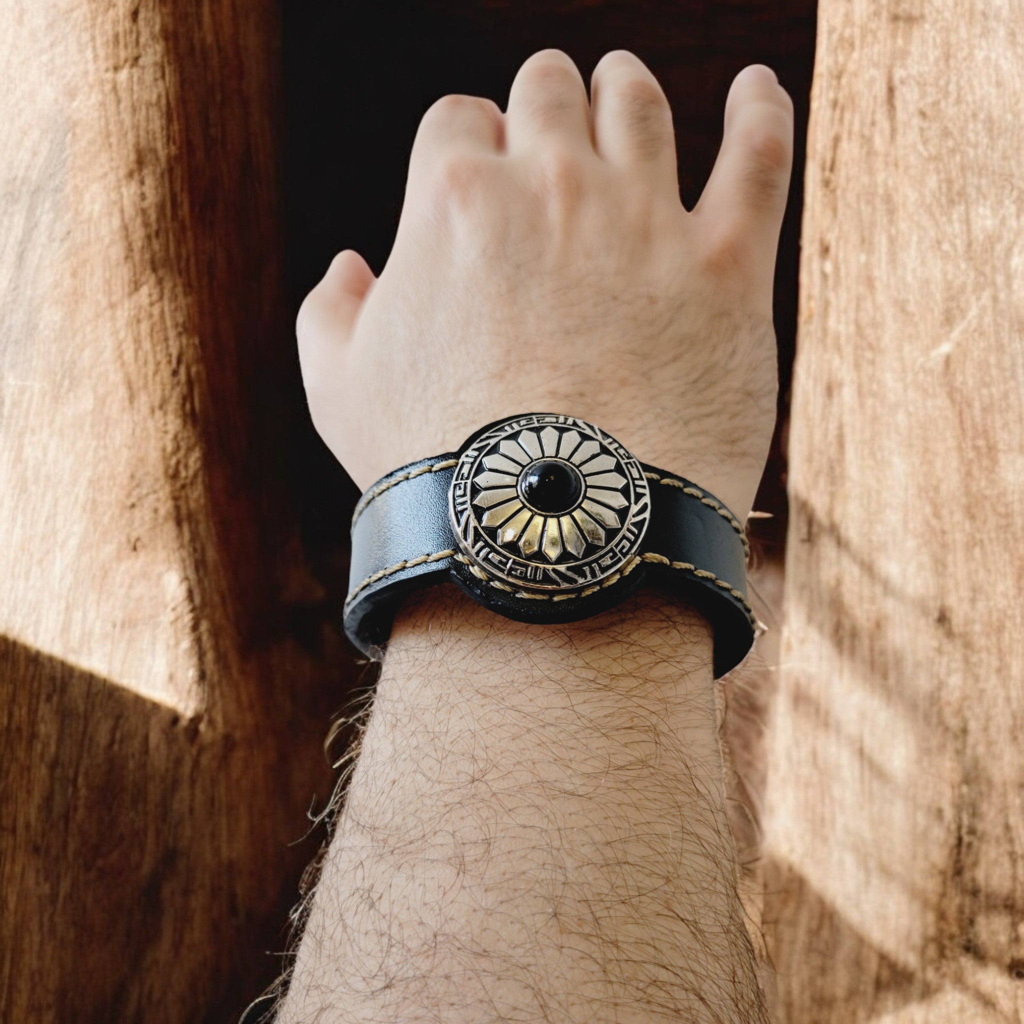 Eclipse Leather Bracelet | Orbis M6