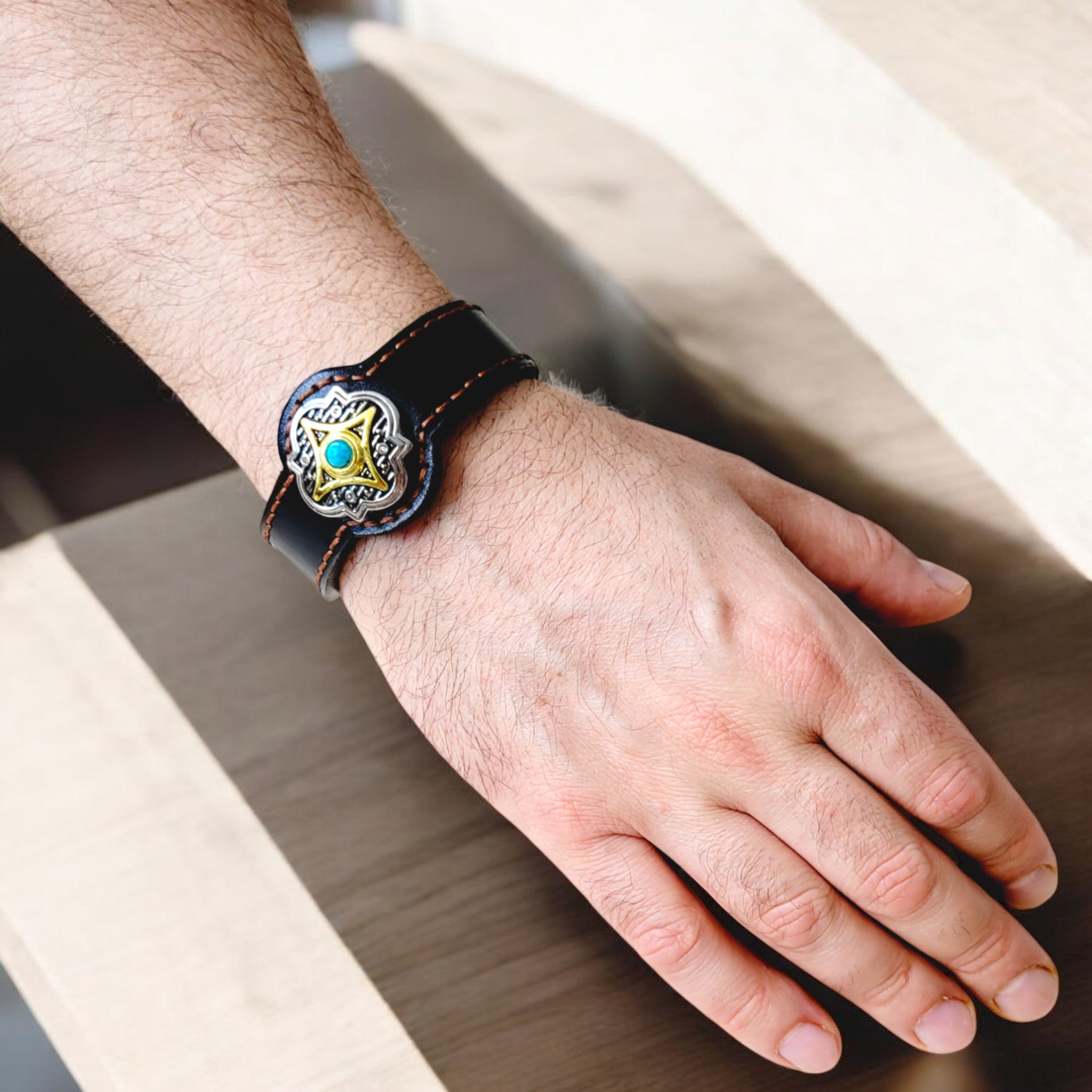 Unique Bracelet | Orbis | M5