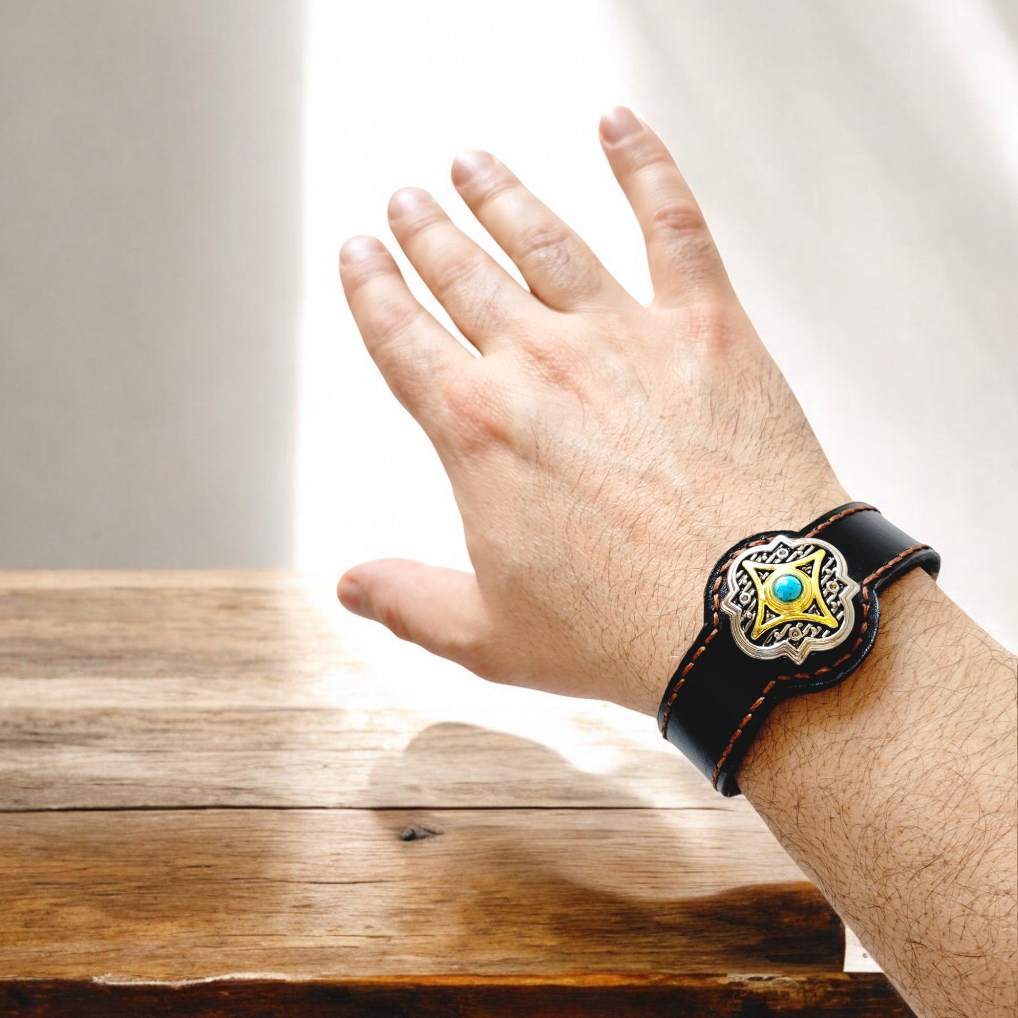 Unique Bracelet | Orbis | M5