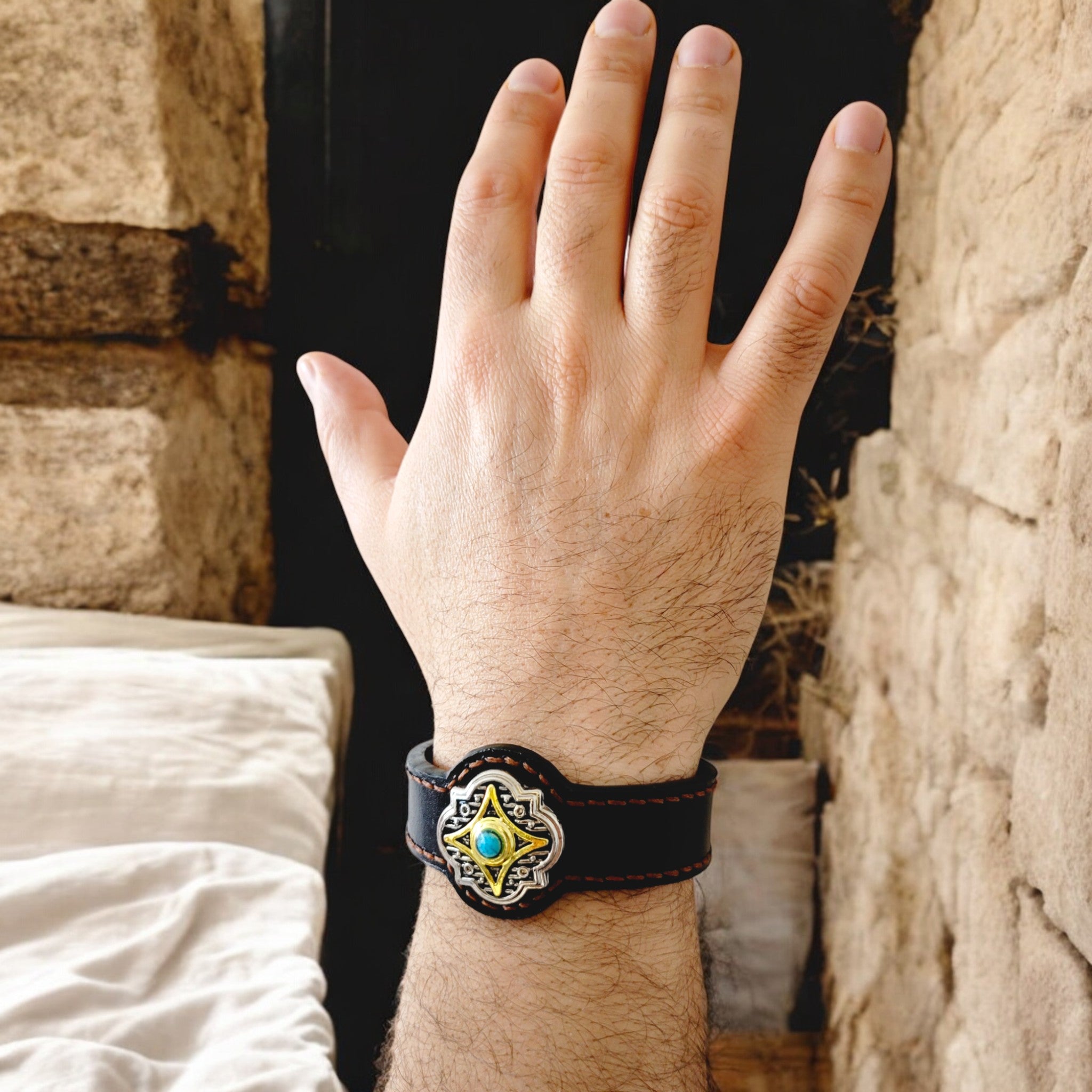 Unique Bracelet | Orbis | M5