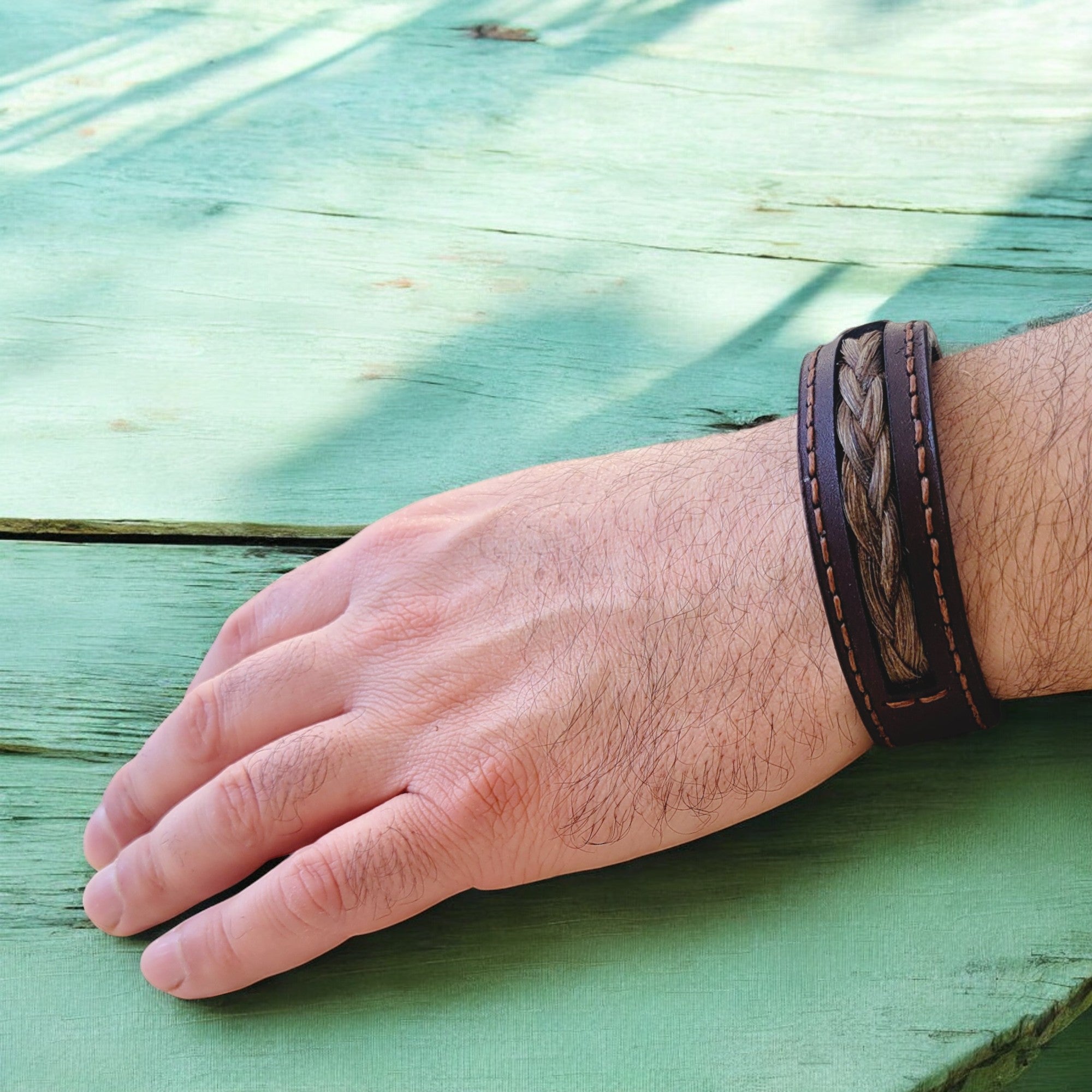 Unique Bracelate | Lifebraid | V1