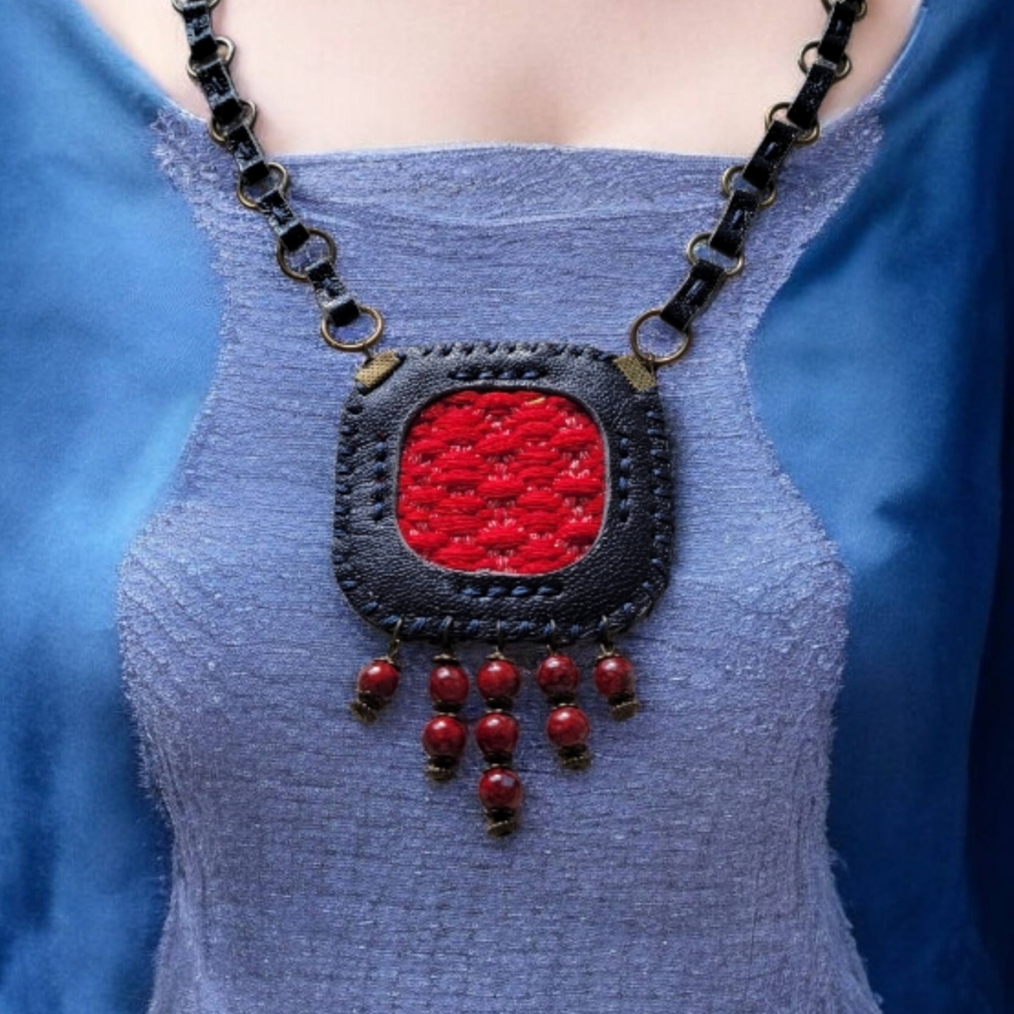 Leather & Textile Necklace Velora C2